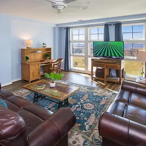 The Sanctuary - Sunset Haven B335 Virginia Beach