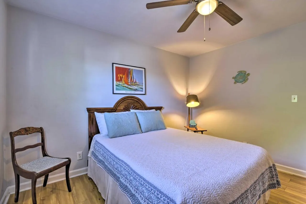 Evolve High-End Home On Lake 1 Block To Coast!
